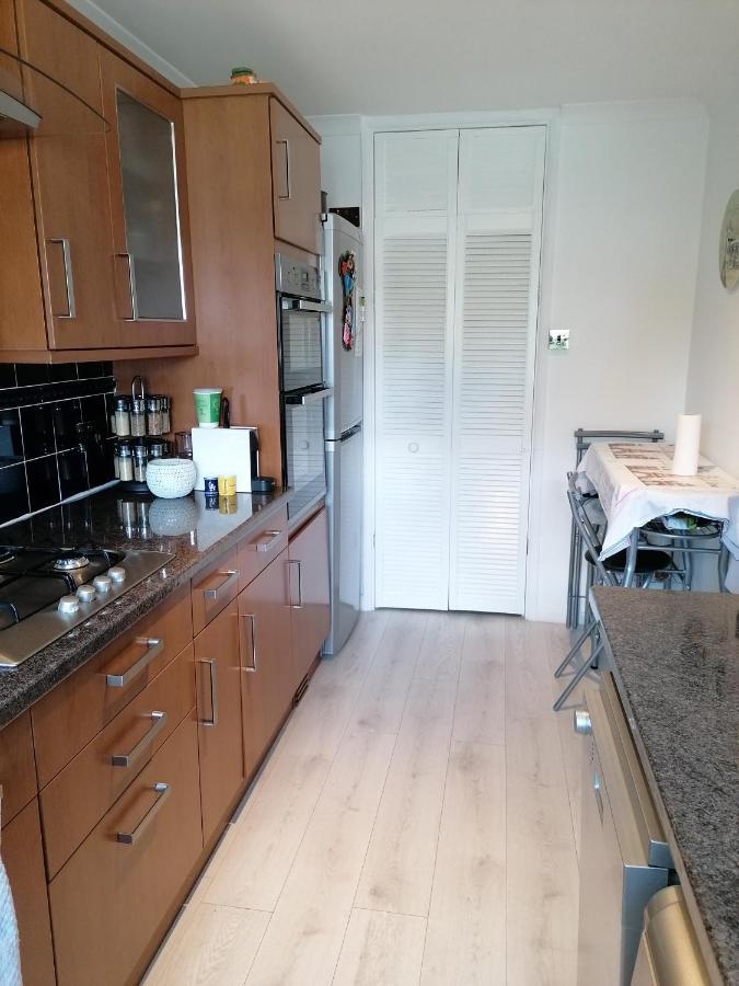 Privatunterkunft Beautiful Double Bedroom In Shared Flat Near Olympic Park In Stratford *
